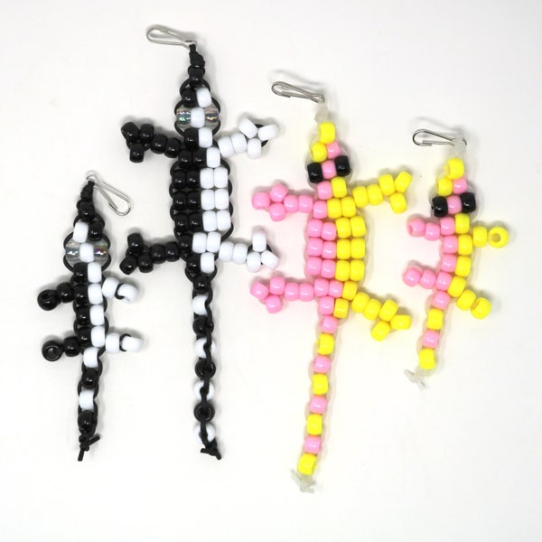 Beaded Lizard /Gecko Keychain Pony Bead 90s Baby Y2K Nostalgia Millennial Gift Animal Accessories Half Black White Pink Yellow Baby Mini