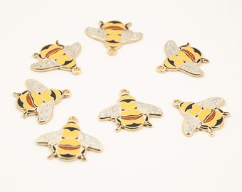 Rusty-Patched Bumble Bee Hard Enamel Charm