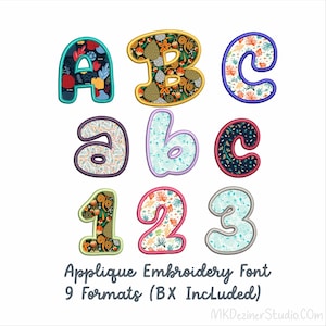 Könnte beinhalten: Eine Sammlung von bunten, gestickten Buchstaben und Zahlen. Die Buchstaben A, B, C, a, b, c und die Zahlen 1, 2, 3 sind mit floralen und aquatischen Mustern dargestellt. Der Text "Applique Embroidery Font" ist darunter.