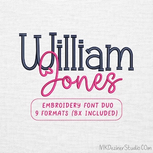 Puede incluir: Imagen que muestra el nombre "William Jones" en una fuente de bordado azul marino y rosa. El texto "EMBROIDERY FONT DUO 9 FORMATS (BX INCLUDED)" está en un rectángulo rosa redondeado. El fondo es una tela clara texturizada.