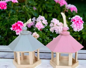 Hanging Wooden Bird Feeder, Wild Bird Feed Dispenser, Bird Food Container, Gazebo Bird Hut, Garden Park, Garden Decor, Bird House and Nest