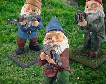 Divertido gnomo del ejército / gnomos de jardín, estatuas al aire libre, decoración del hogar del jardín, adorno de jardín, gnomo de resina, gnomo militar, enanos armados