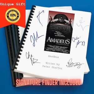 Pode incluir: Um roteiro em espiral de "Amadeus" com várias assinaturas. A capa apresenta um cartaz de filme e o texto "Amadeus" e "Written by Peter Shaffer". Inclui um "Signature Finder". Uma faixa vermelha diz "Unique Gift".