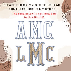 Puede incluir: Imagen que muestra las letras "AMC" y "LMC" en una fuente de cola de pez. Las letras tienen un contorno azul y un relleno con textura dorada. El texto en la parte superior dice "PLEASE CHECK MY OTHER FISHTAIL FONT LISTINGS IN MY STORE".