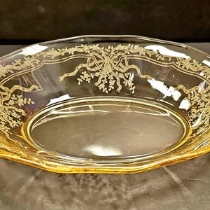Fostoria Topaz &quot;June&quot; Etching Vegetable Bowl