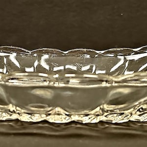 New Martinsville &quot;Janice&quot; 10 3/4 inch Celery or Oval Serving Bowl