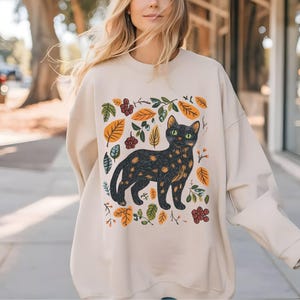 Tortoiseshell Cat Autumn Leaves Sweatshirt, Fall Crewneck Jumper, Fall Kitty Top, Cute Cat Mom Pullover, Holiday Gift, Calico cat jumper