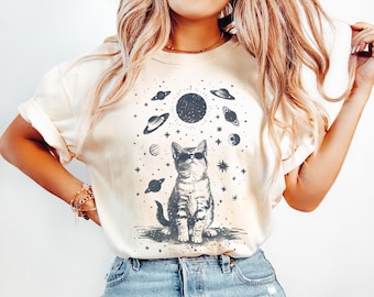 Camiseta Cosmic Cat Comfort Colors / Camiseta de gato del eclipse solar total / Camiseta de la fase lunar del eclipse / Camiseta de gato del espacio celestial / Camiseta para amantes de los gatos con estilo de bruja