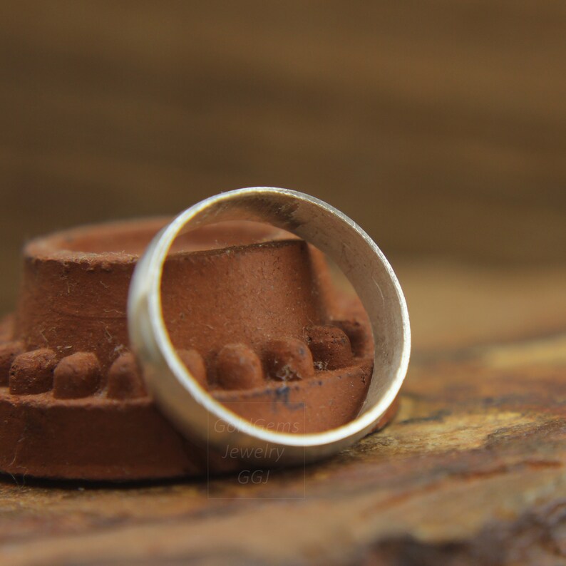 matte look 999 silver band