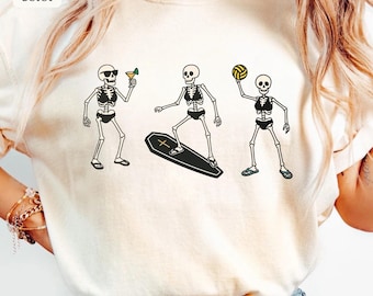 Summerween, Shirt Comfort Colors, Spooky Beach Halloween Tee, Summerween party, Skeleton Summer Halloween Gift, Spooky Skeleton Beach Shirt