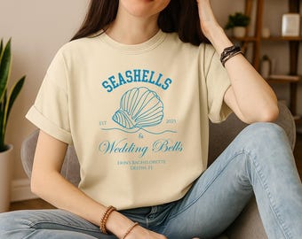 Benutzerdefinierte Muschel Braut Shirt, Muscheln und Hochzeitsglocken Shirt, Strand Bachelorette Party Shirt, Mädchen Reise Strand Shirt, Brautparty T-Shirt