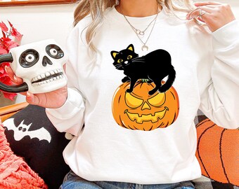 Halloween Black Cat Sweatshirt, Pumpkin Crewneck Sweatshirt, Cute Spooky Sweatshirt, Vintage Halloween Sweatshirt, Retro Fall Women Sweater