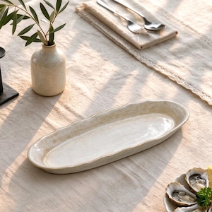 40 cm visserveerschaal, beige gemarmerde keramische lange schaal, organische vorm, baguettebord