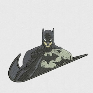 Puede incluir: Diseño bordado en negro y gris de Batman con un logotipo swoosh negro.