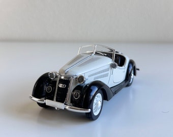 1:32 Audi Wanderer W25K Roadster Alloy Modell Car Weiß - Druckguss für Sammler | Geschenke für Autoliebhaber Simulation | Sound Light Kollektion