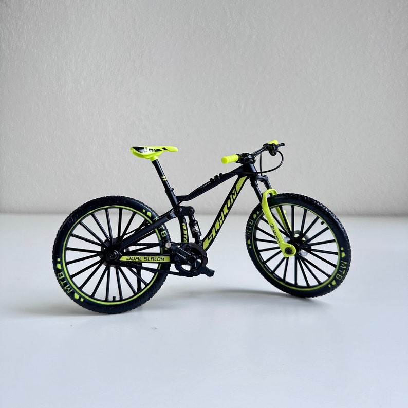 Mini Mountain Bicycle Alloy Diecast Model