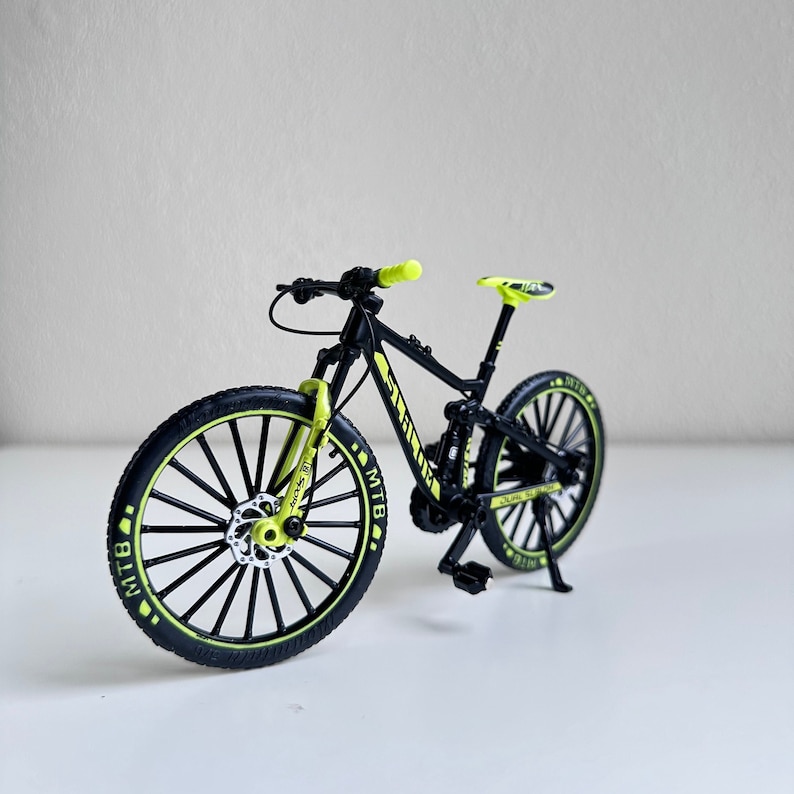 Mini Mountain Bicycle Alloy Diecast Model
