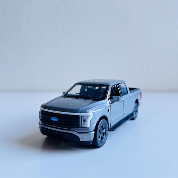 1:36 F150 Pickup Truck Alloy Model Car - Alloy Diecasts for