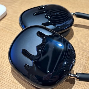 Qlix Silver Drip Frames for Airpods Max (lightweight Frame Case