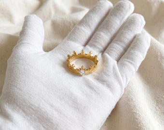 Gold Crown Ring | Heart Zircon Tiara Ring | Dainty Promise Ring for Her | Queen Crown | Couple Ring
