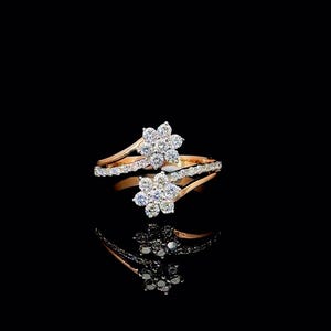 Gold Ring, diamond ring, lab grown diamond ring, wedding ringer, engagement ring, gifting ring, fashion ring, tranding ring , ladies ring