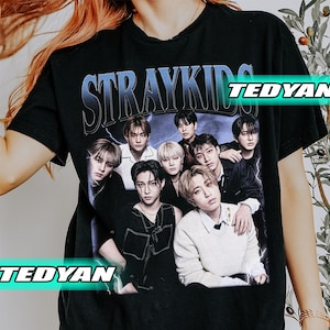 Vintage Stray Kids Homage T-Shirt, Stray Kids Kpop Band Graphic T-Shirt, Gift For Women and Man Unisex T-Shirt