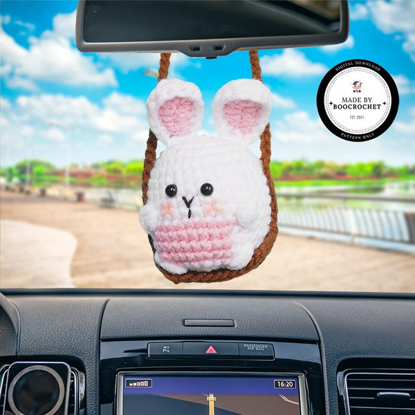 Motif au crochet à suspendre pour voiture avec lapin rose | Accessoires de voiture | Décoration de voiture au crochet | Accessoires de suspension de miroir de voiture | Cadeau pour elle| Boo.Crochet