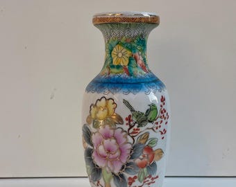 Chinese Porcelain Vase - Peacock Art