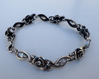 Vintage sterling silver floral link bracele 925