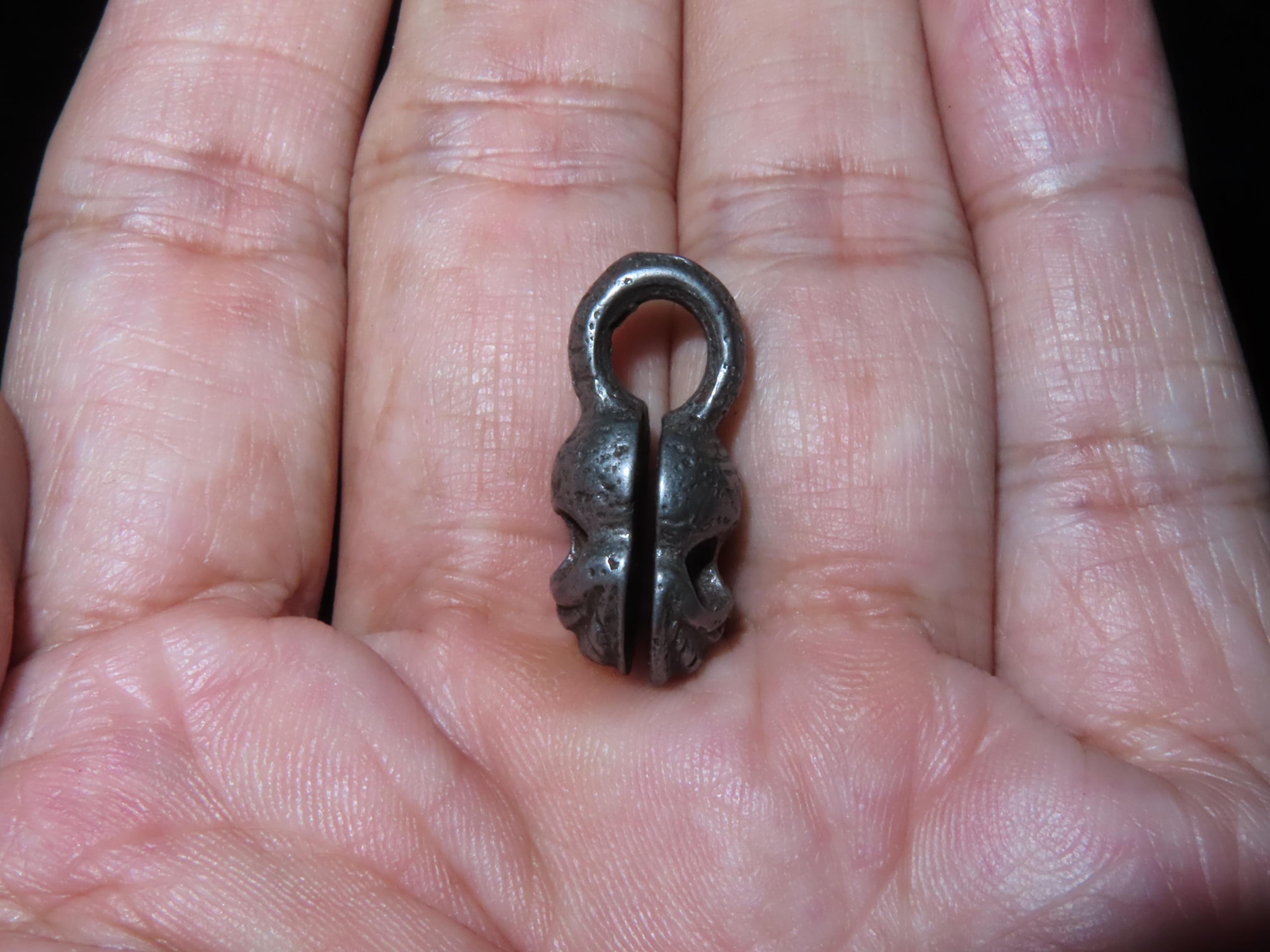 ネパール チベット仏教 冷鉄製 チチパティ スカル マーラー 数珠