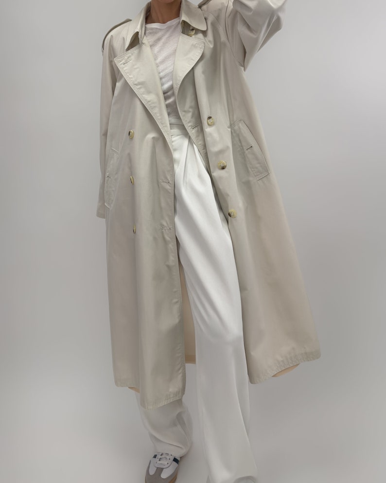 Marion Double Breasted Short Trench - Beige