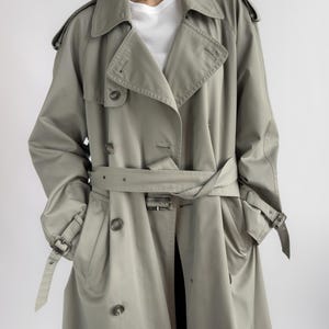 90年代風ダブルブレストロングライントレンチコート | セージグレー