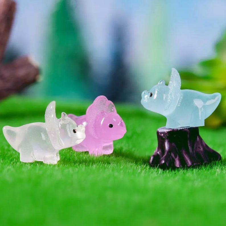 DIY Mini Dinosaur Luminous Doll House Miniature Figurines Glow in the ...