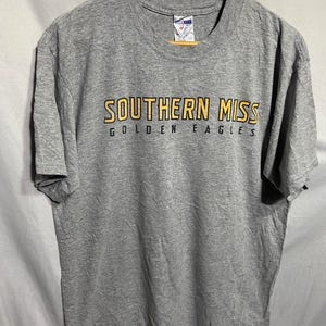 Vintage Southern Miss Golden Eagles T-shirt Size L
