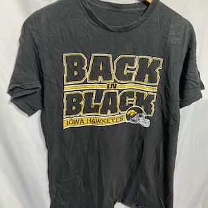 Vintage Iowa Hawkeyes T-shirt Size M