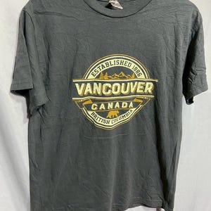 Vintage Vancouver T-shirt Size M