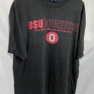Vintage 90s Ohio State Buckeyes football T-shirt Size XL