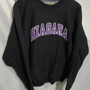 Vintage 90s Niagara University Sweatshirt Size M