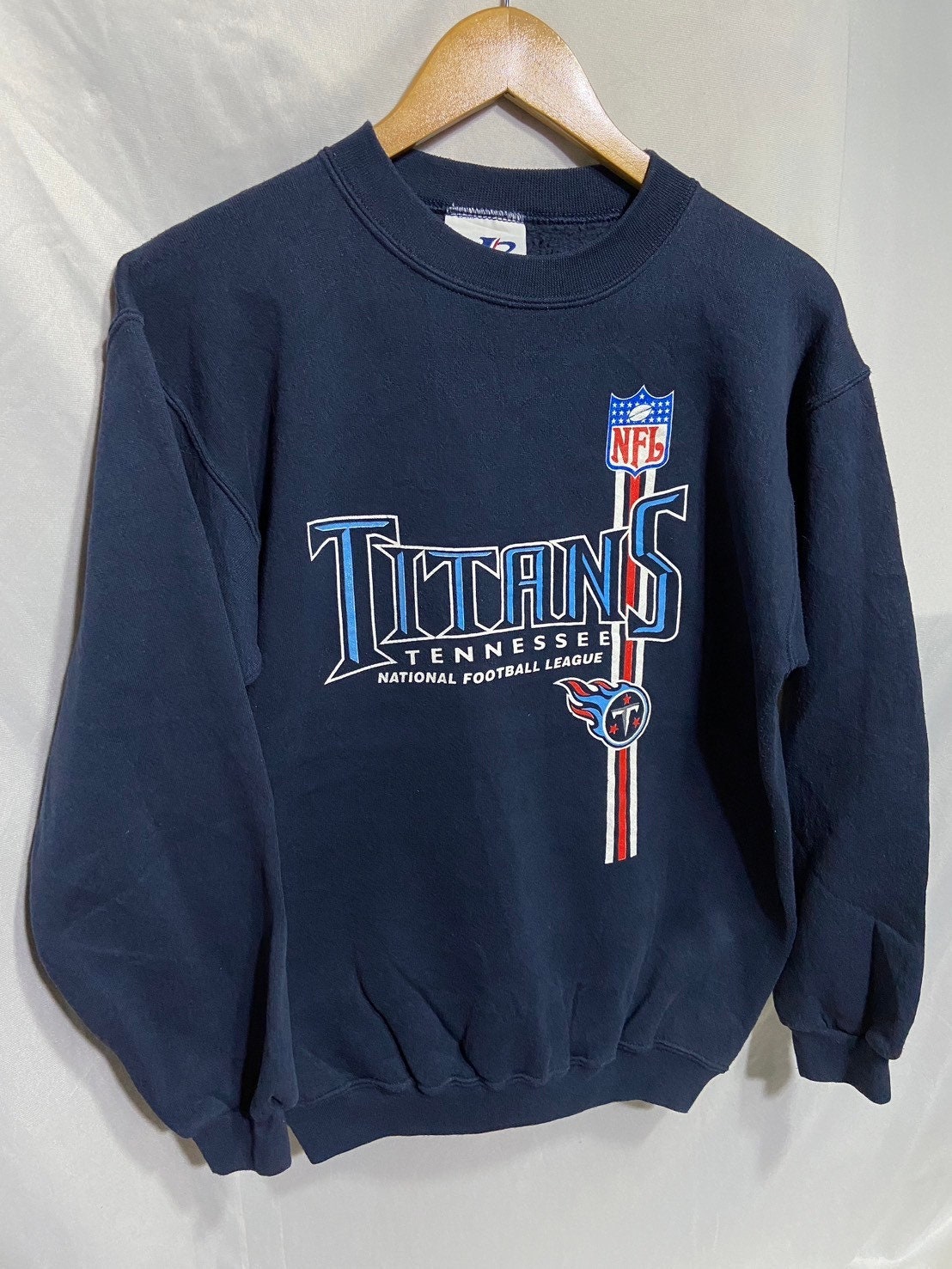 Tennessee titans sweatshirt vintage hotsell