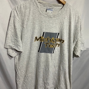 Vintage 90s Michigan Technological University Tshirt Size L