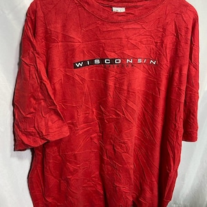Vintage Wisconsin Badgers T-shirt Size XXL