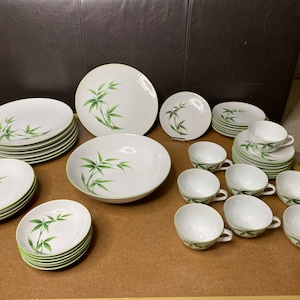 Craftsman China Orient 375 Full Service 41-piece Bamboo Pattern