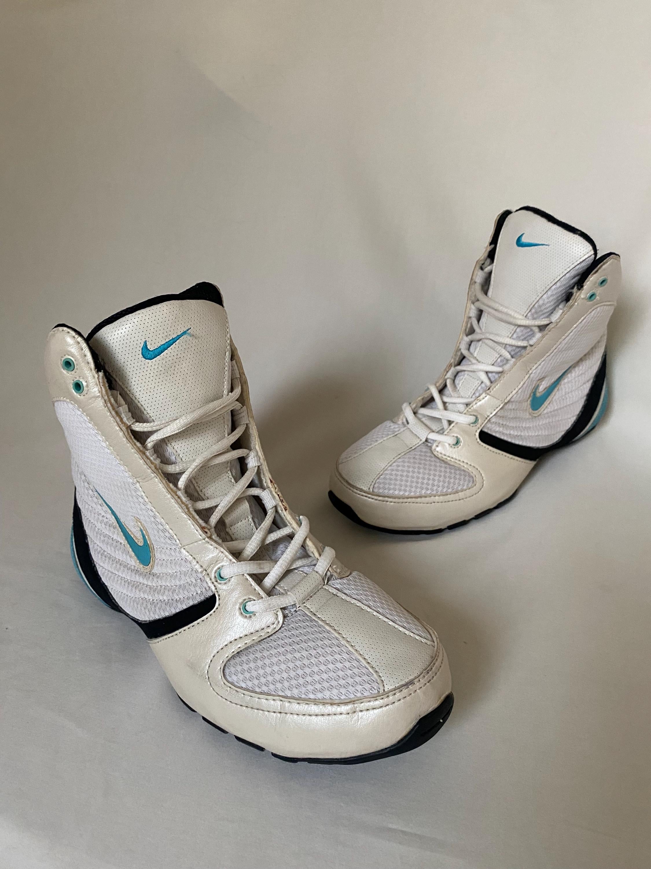 Rare Nike Shoes 2005 Mid Ankle Sneakers Motorcycle Boxing