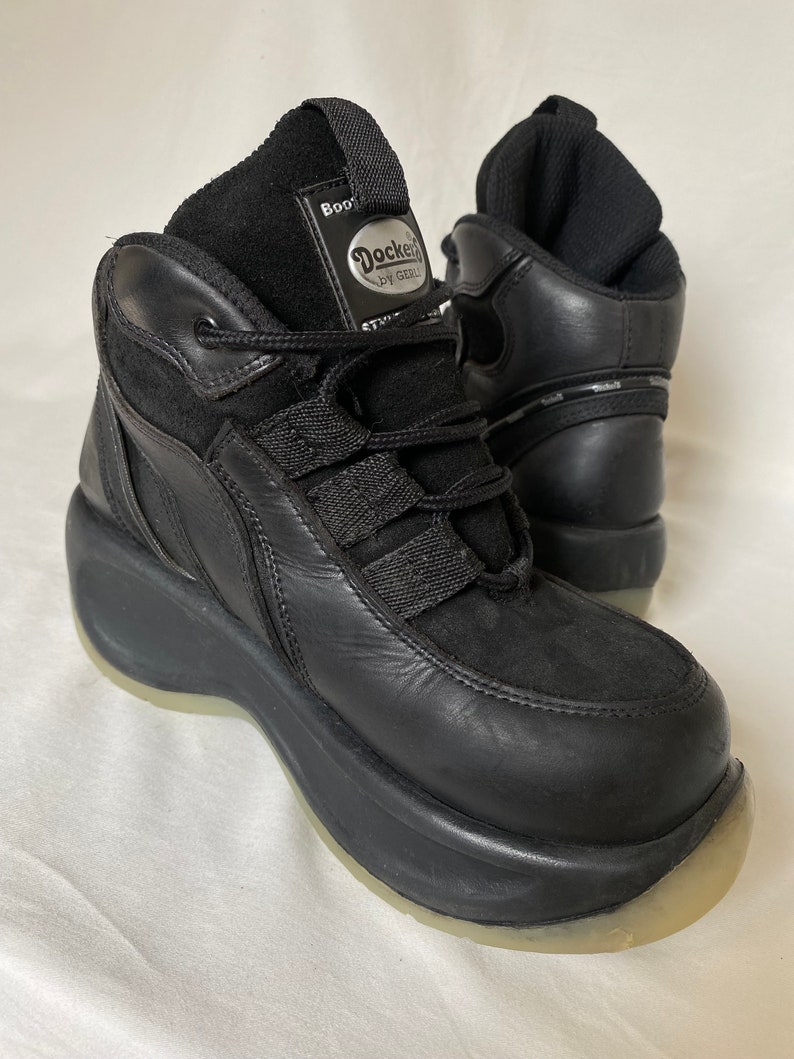 dockers platform shoes
