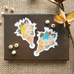 Bloemensticker, prachtig stickerboeket met bloemen in warme en glinsterende tinten om aan te bieden of om jezelf te trakteren - teder of romantisch cadeau.