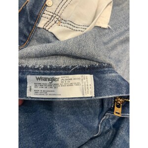 Men's vintage wranglers blue jeans, 36X 32 image 2