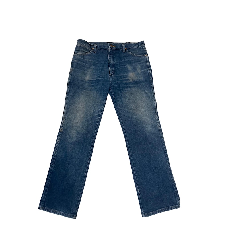 Men's vintage wranglers blue jeans, 36X 32 image 1