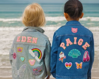 Veste en jean personnalisée pour enfants avec patch lettre chenille, veste en jean personnalisée avec nom en chenille pour tout-petits, cadeau de veste avec patch pour garçons