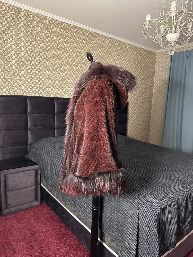 Real Mink Poncho Raccoon Trim Exquisite Cape Luxurious Fur Wrap Knitted ...