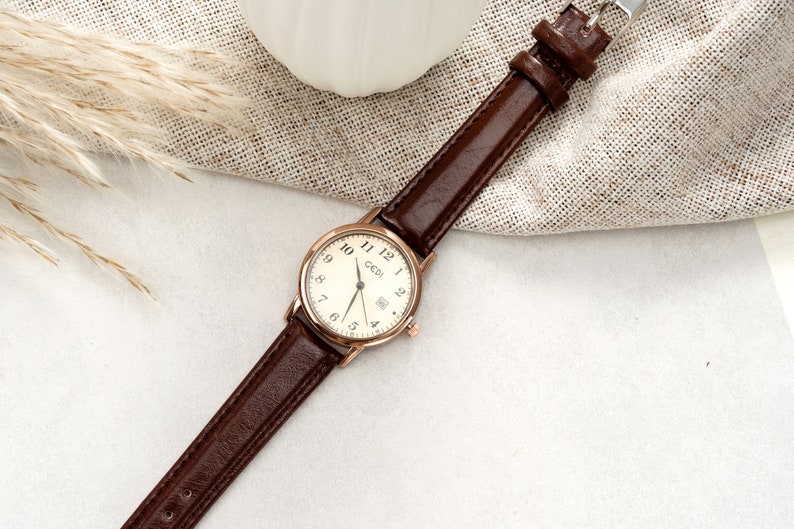 Vintage geflochtene Lederuhr / Gerüchte Quarz / Minimal Boho Uhr / Minimal Armbanduhr / Geschenk für Sie/Muttertagsgeschenk Bild 6